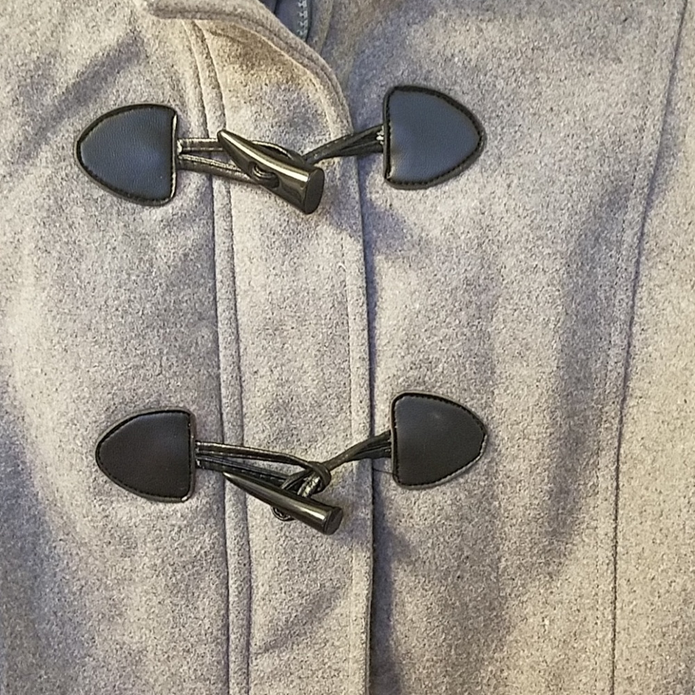 Coat - Picture 3 of 5